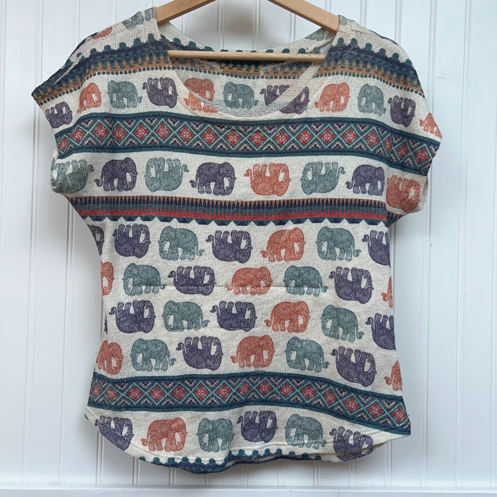 Gage Top Elephant Print Hippie Indie Festival Short Sleeve Women's S Boho Chic